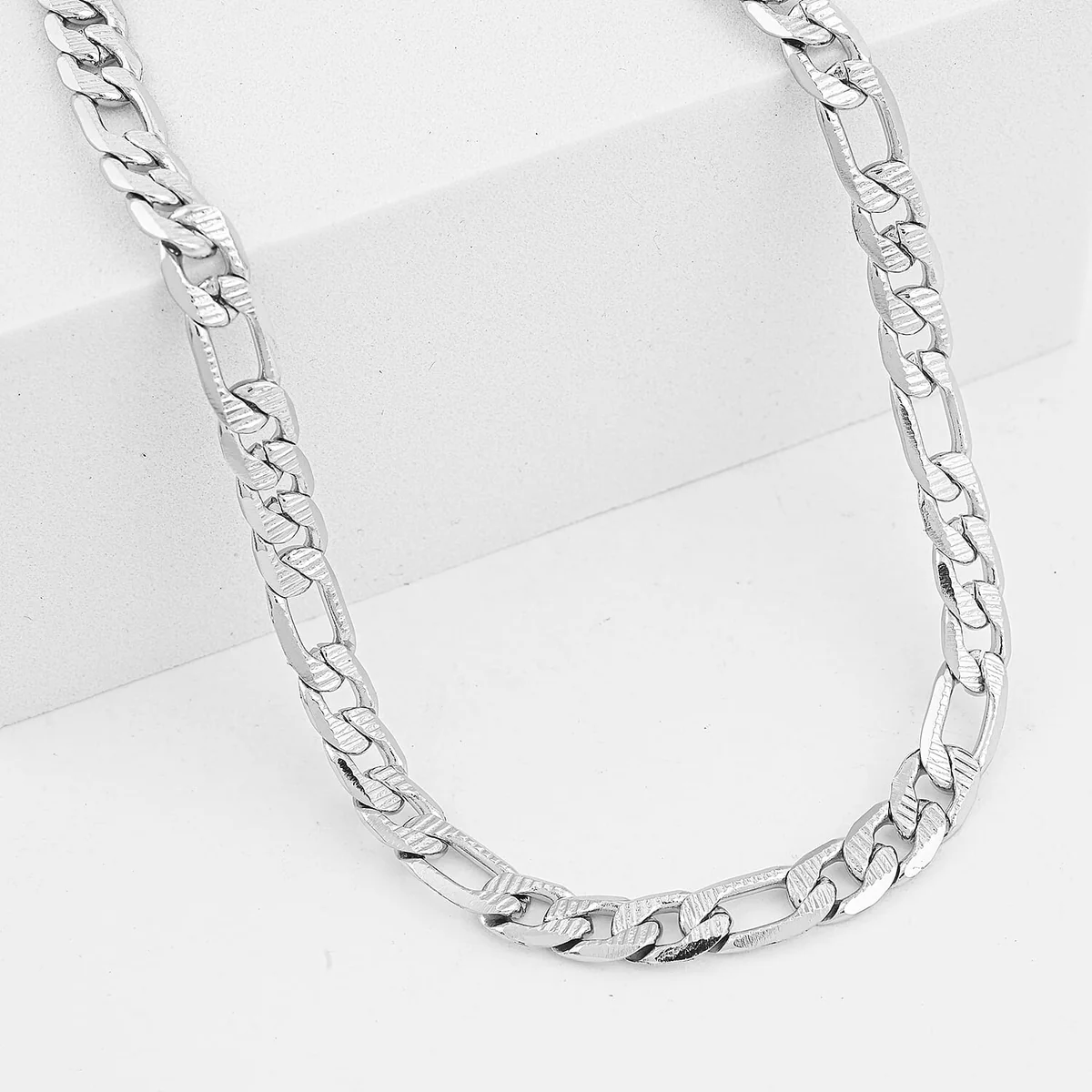 Natural HomeJewelryNecklaces 8514937 Traditional