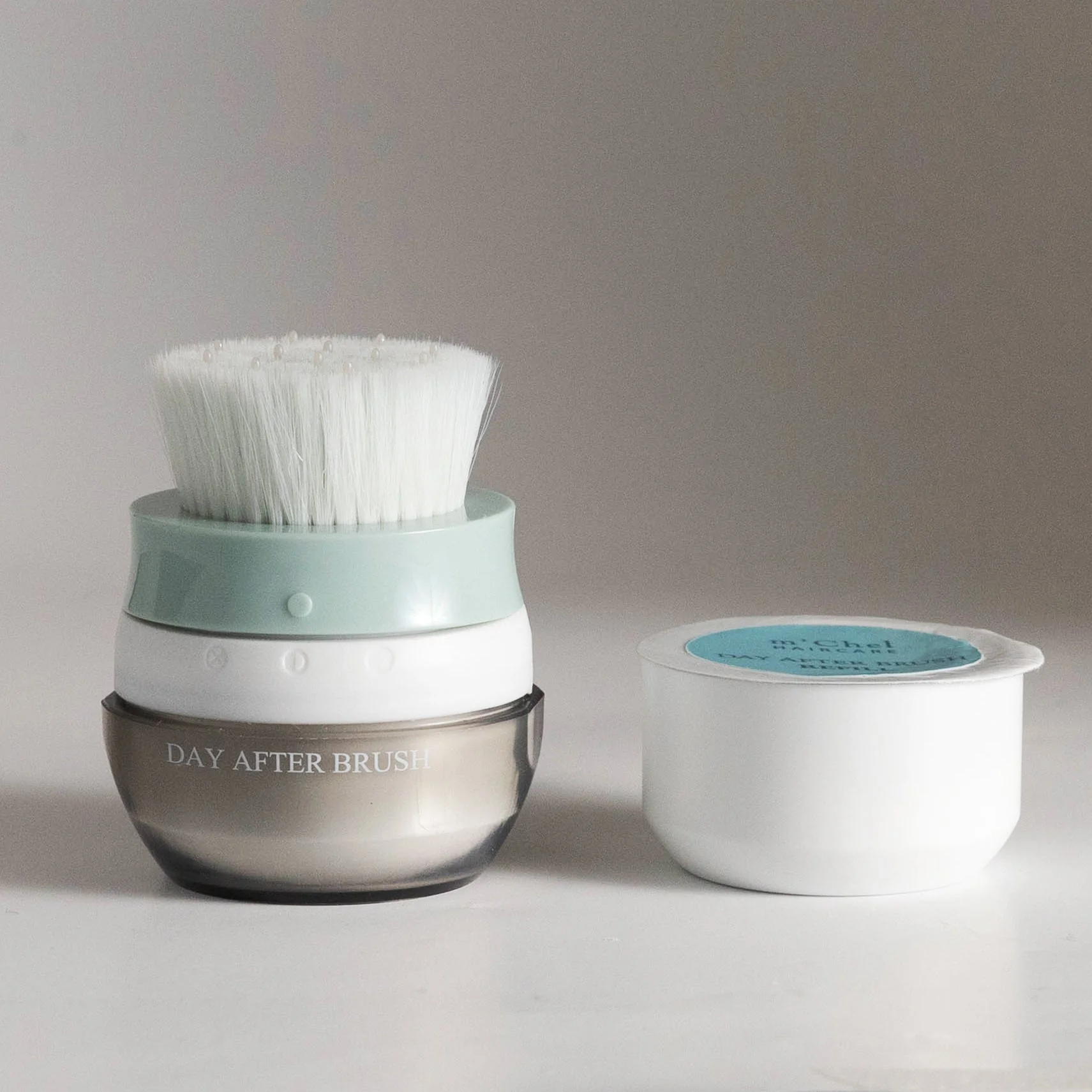 Sophisticated Day After™ Brush Refill Bundle Clean Dry Shampoo Consistent