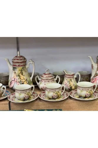 World-Class Porcelain Tea Set for 6 People Healthy