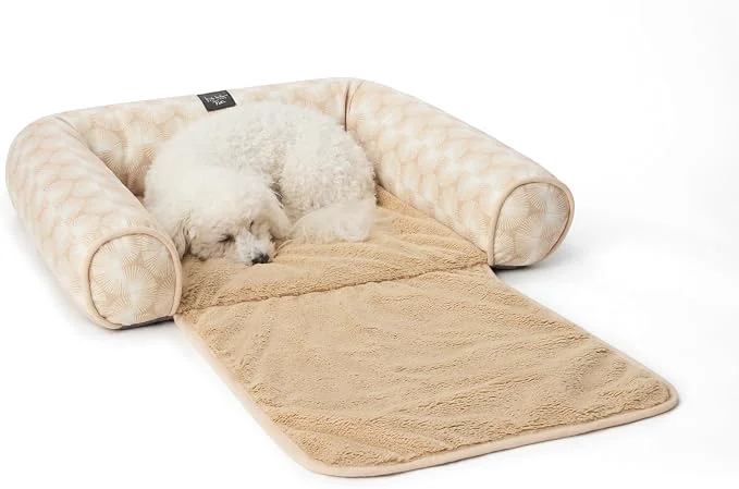 Genuine Nicole Miller New York PET Kendall Fluted Geo Cozy Couch Protector Pet Bed Fine Crafted