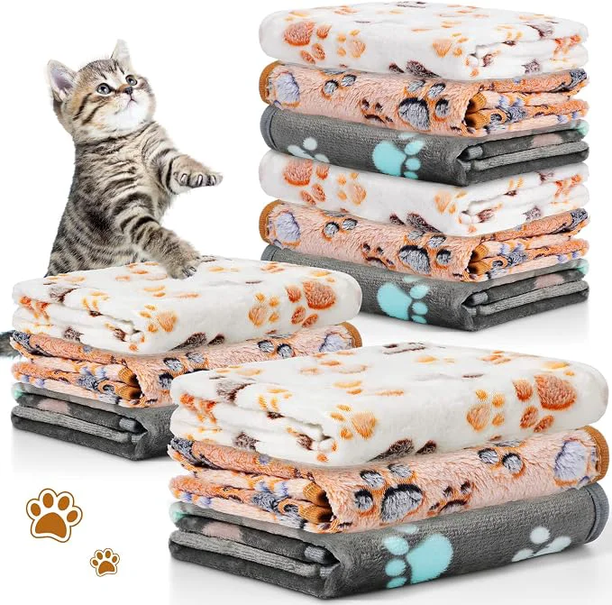 High-Grade Tegeme 12 Pcs Pet Blankets Soft Fluffy Fleece Dog Cat Warm Paw Print Pattern Traditional