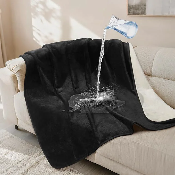 Solid LOOBANI Waterproof Dog Blanket for Couch Reversible Flannel Bed Blanket for Stylish