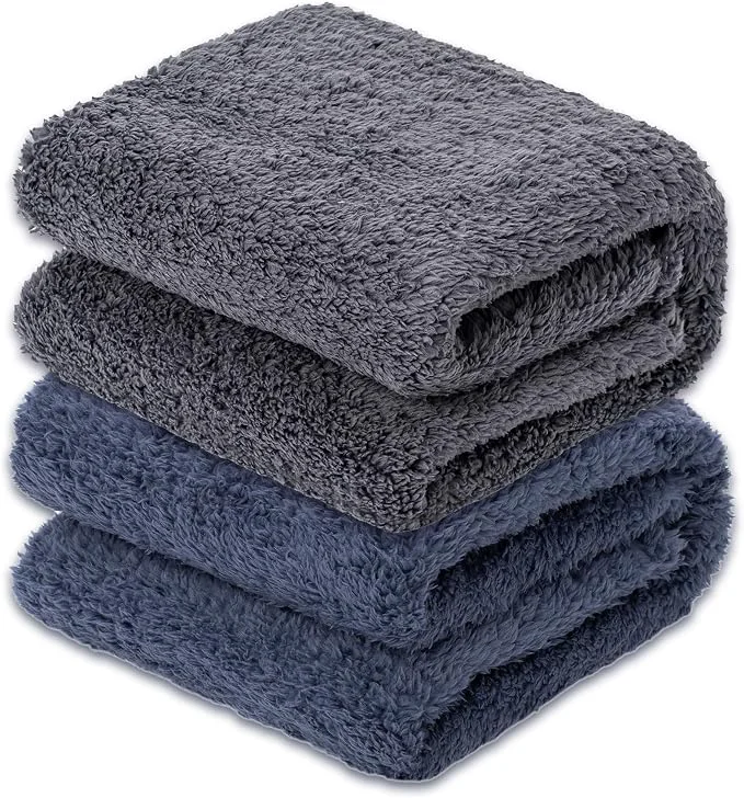 Fine Crafted 2 Blankets Dog Cat Pet Blanket Soft Warm Fleece Official