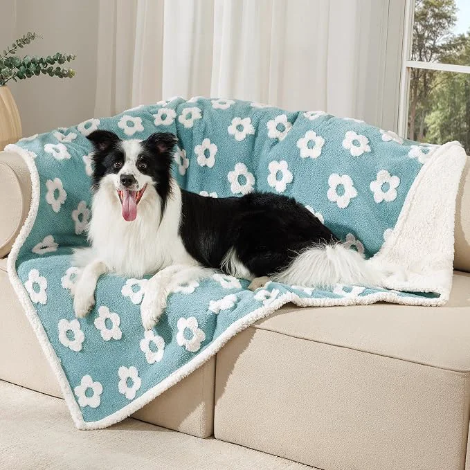 Prestigious Luciphia Waterproof Pet Blanket Dependable