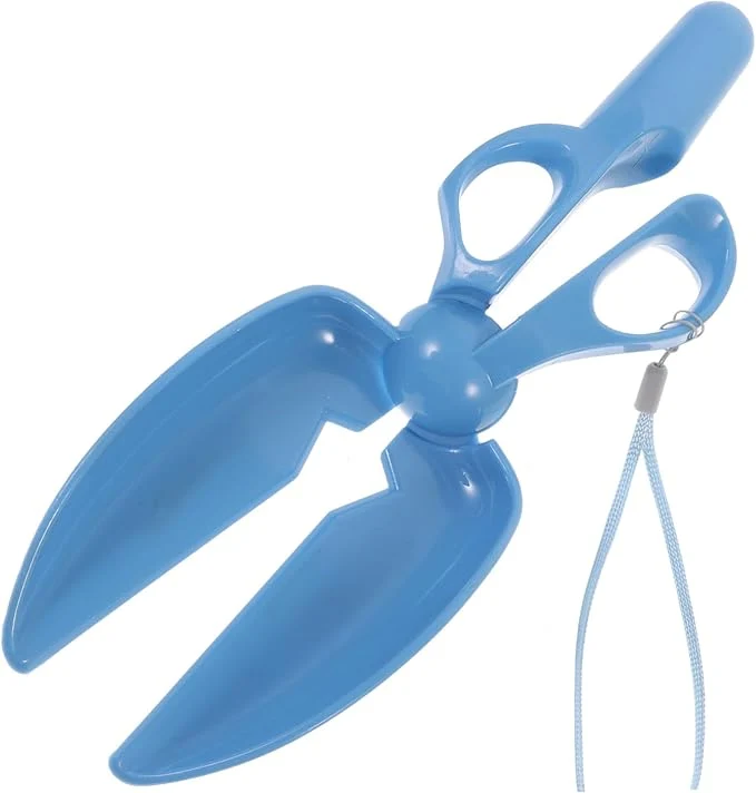 Healthy Portable Scissors Shape Dog Pooper Scooper Trendy