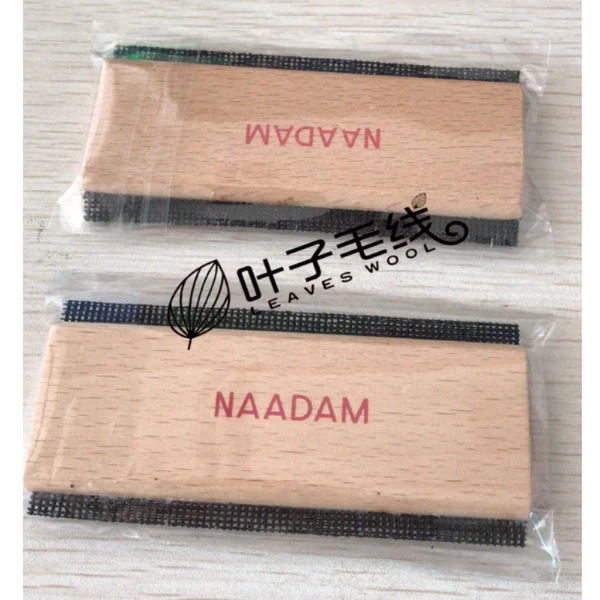 Superior Maxbell Portable Cashmere Comb Fabric Lint Remover Sweater Shaver for Garments Coats Original