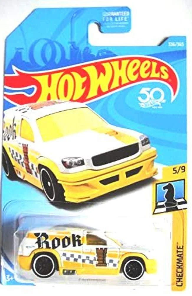Artisan Hot Wheels 2018 50th Anniversary Checkmate Fandango Rook 336 365 White and Yellow Relaxed