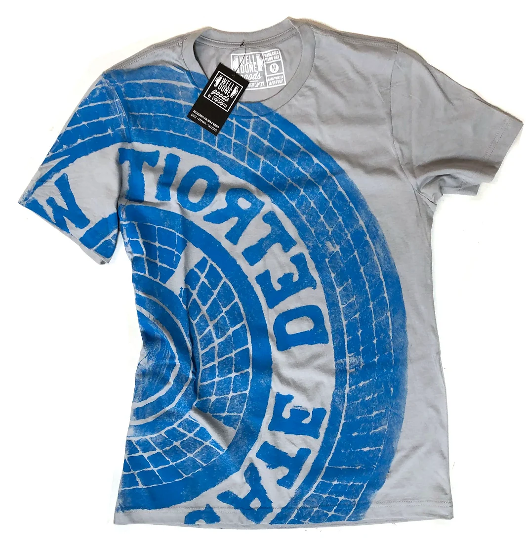 Pure Detroit Tire Print Manhole Cover Tee Contemporary