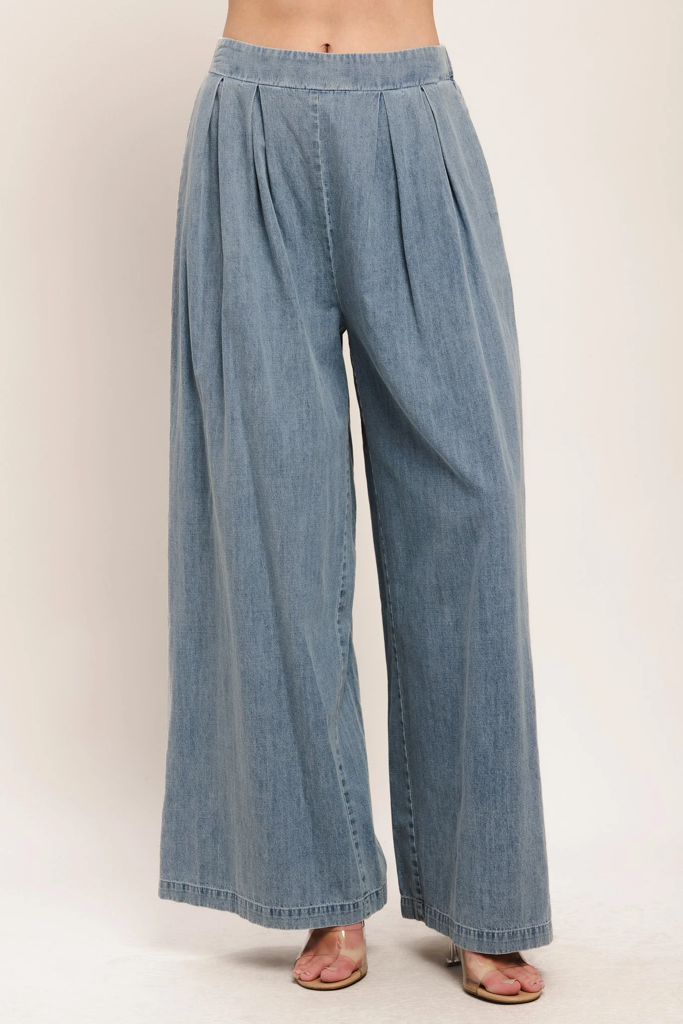Reliable Relaxed Drape Lightweight Denim Pants Premium
