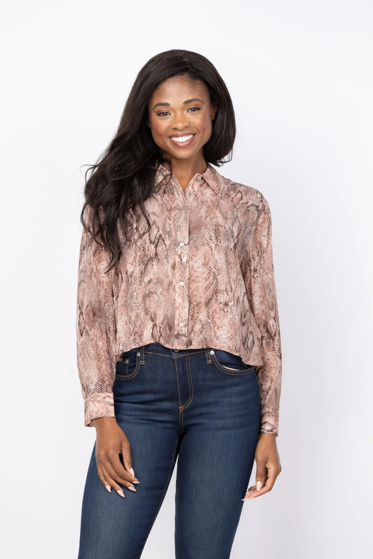 Original Design L'AGENCE Cosette Crop Hi Low Shirt in Mauve Multi Western Snake Print Official