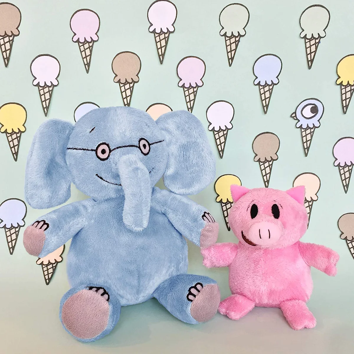 Relaxed Elephant Piggie Elite