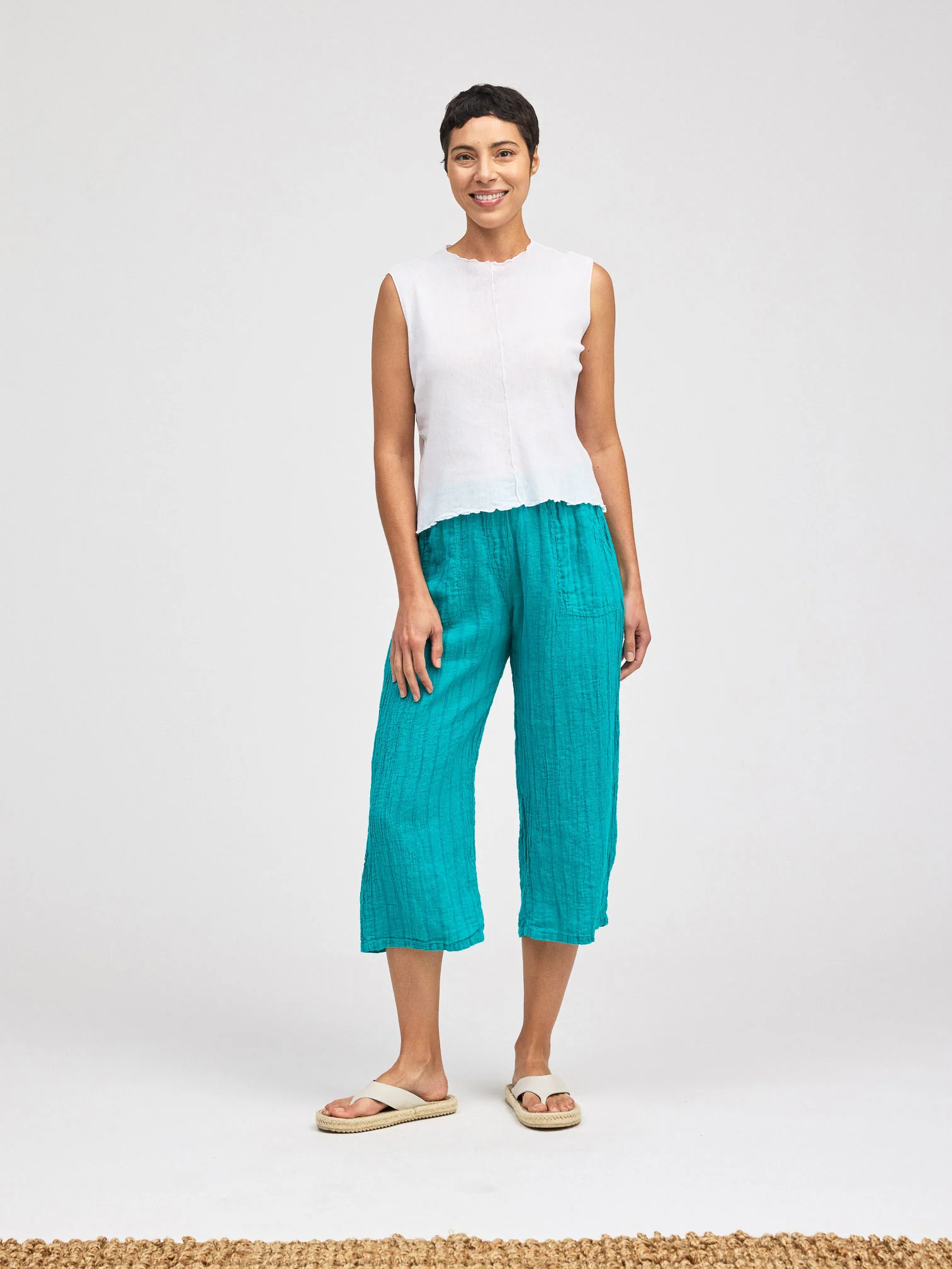 Practical Easy Crop Pant Next-Generation